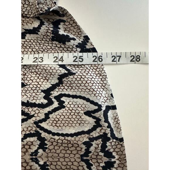 Cabi Serpentine Snakeskin Blouse Sz S Ruffle Collar‎ Balloon Sleeve Split Neck - Picture 8 of 9